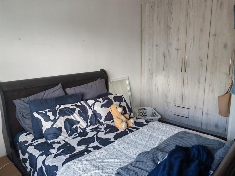 1 Bedroom Property for Sale in Northcliff Western Cape